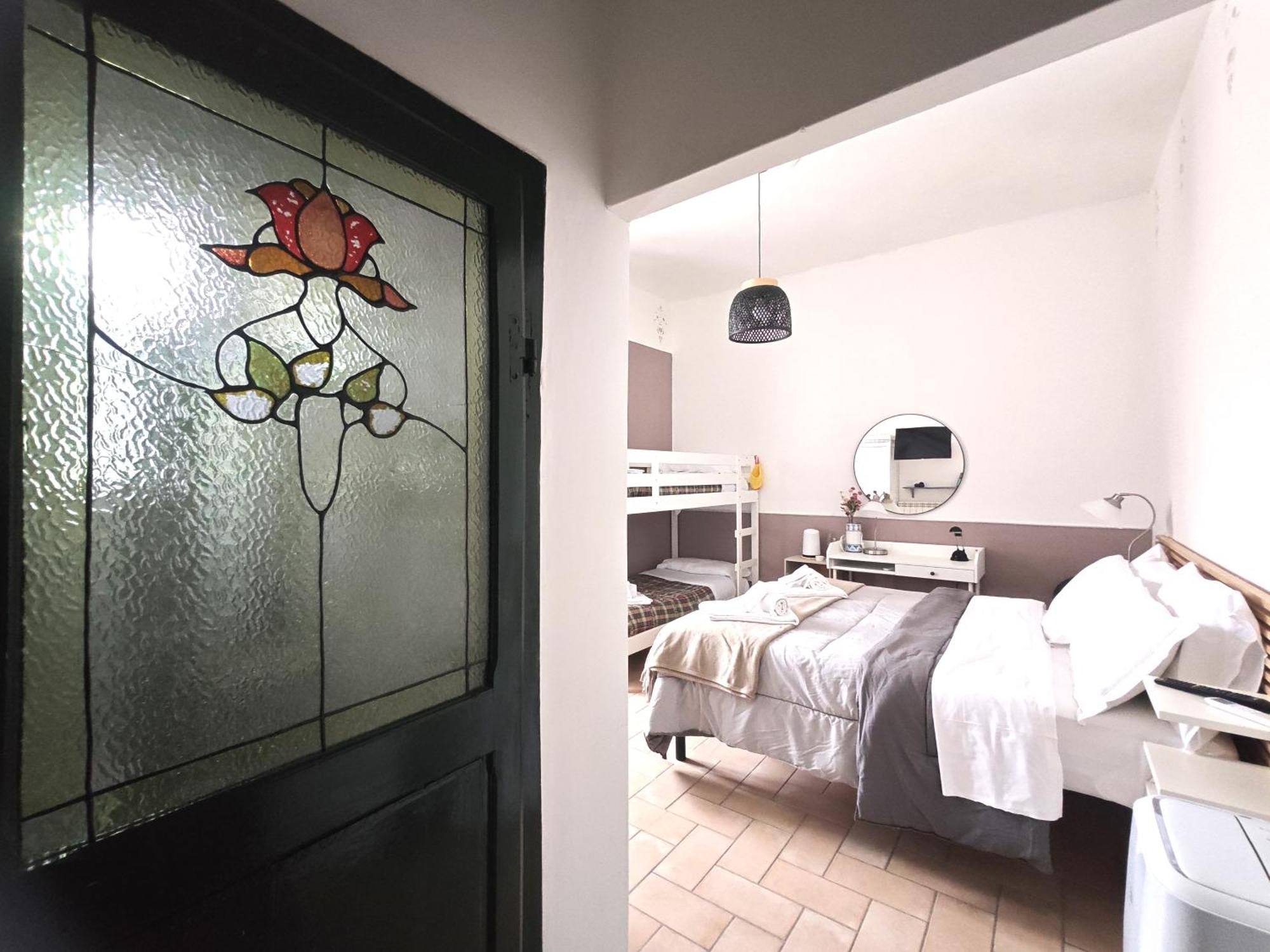 Bed and Breakfast La Casa Dei Carrai Питильяно Экстерьер фото